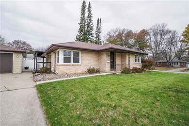 3114 Don Lee Ct, Des Moines, IA 50317 - photo 2