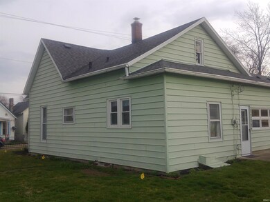 715 Bates St, Logansport, IN 46947 - photo 5