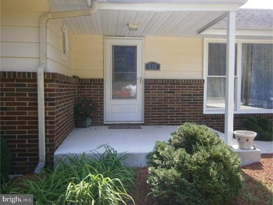 128 Thompson Ave, Mount Royal, NJ 08061 - photo 3