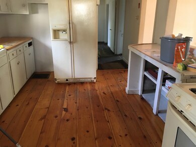kitchen photo 2