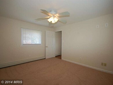 1301 Birch Ave, Halethorpe, MD 21227 - photo 4