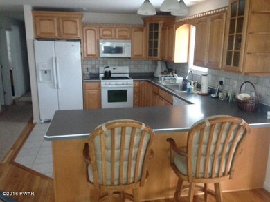 804 Wren Ct, Hawley, PA 18428 - photo 5