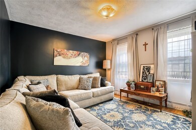 1555 Cranston St, Cranston, RI 02920 - photo 6