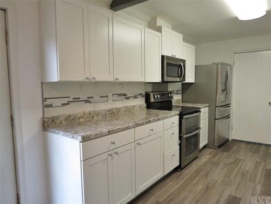 123 Windy Hill Rd, Statesville, NC 28625 - photo 4