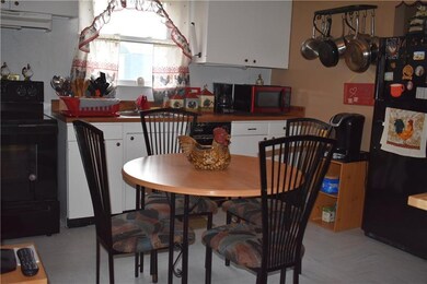 1313 Allen St, Aliquippa, PA 15001 - photo 3