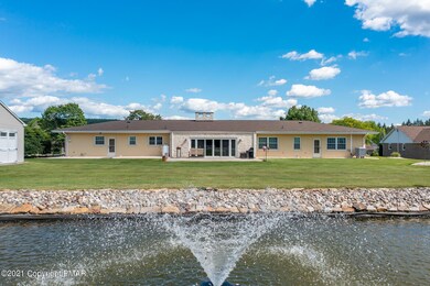 39 Lafayette Ave, Tamaqua, PA 18252 - photo 6