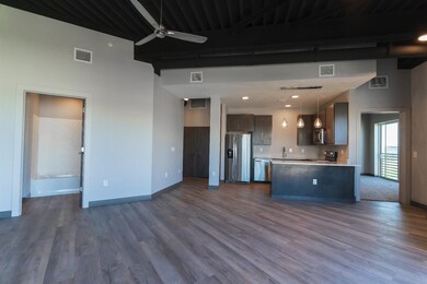 576 E Third St unit 211, Lexington, KY 40508 - photo 6