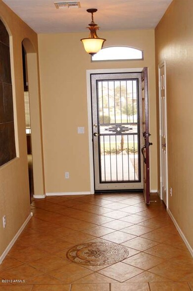 Foyer-1