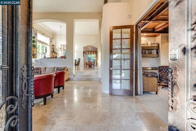 1105 Peacock Creek Dr, Clayton, CA 94517 - photo 5