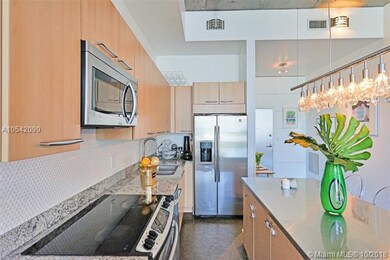 The Meridian Condo unit PH17, Miami Beach, FL 33139 - photo 6