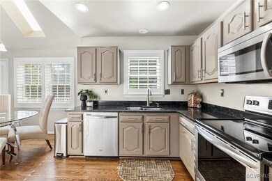 11740 Park Forest Ct, Glen Allen, VA 23059 - photo 7