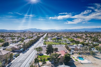 Aerial view with a mountain view and a residential view
