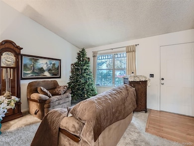 672 S Jasper St, Aurora, CO 80017 - photo 2