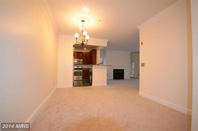 11314 Westbrook Mill Ln, Fairfax, VA 22030 - photo 2