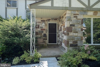 6 W Dartmouth Rd, Bala Cynwyd, PA 19004 - photo 2