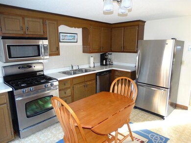 72 Clifford St, South Yarmouth, MA 02664 - photo 5