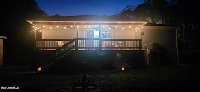 1020 Margaret St, Ocean Springs, MS 39564 - photo 7