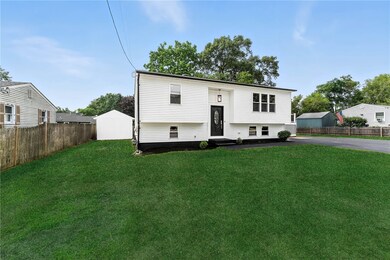 73 Ormsby Ave, Warwick, RI 02886 - photo 2