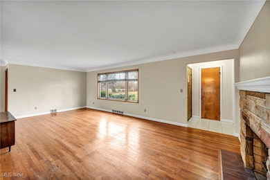 34910 Martin Rd, Willoughby Hills, OH 44094 - photo 4