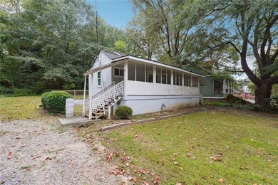 784 Commercial Ave NW, Atlanta, GA 30318 - photo 4