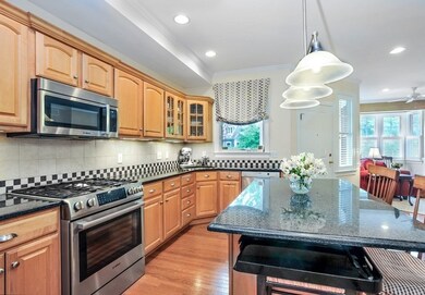 125 Spring Meadow Ln, Hanover, MA 02339 - photo 3