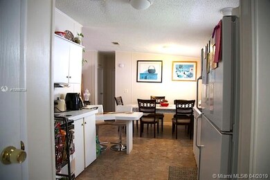 unlisted-address, Davie, FL 33325 - photo 5