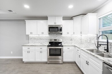 1306 Virginia Ave, Nacogdoches, TX 75964 - photo 6