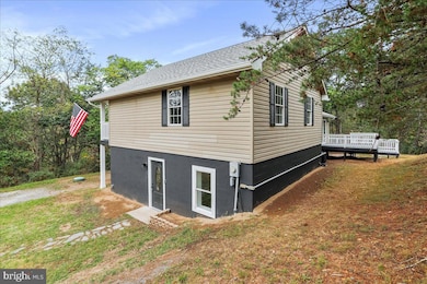 72 Pioneer Ln, Berkeley Springs, WV 25411 - photo 7