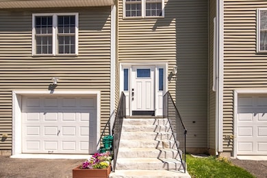 50 Orient St, Worcester, MA 01604 - photo 3