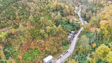 04-483 Baskins Creek Rd-04