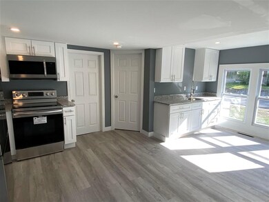 467 Daniel Webster Hwy, Meredith, NH 03253 - photo 4