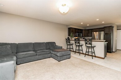 1328 Ellis Blvd NW, Cedar Rapids, IA 52405 - photo 6