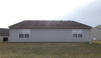 1054 Torino Ct, Franklin, IN 46131 - photo 4