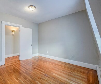 132 Hyde Park Ave unit 3, Jamaica Plain, MA 02130 - photo 3