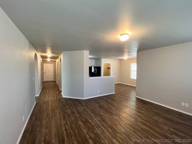 1413 S 31st St, Broken Arrow, OK 74014 - photo 7