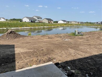 9839 Watermeadow Cir, Johnston, IA 50131 - photo 4