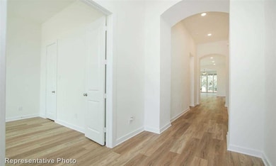 Entry (Representative Photo)
