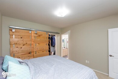 15-Master Bedroom MS_1607