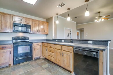 518 Crow Ave, Weatherford, TX 76085 - photo 7