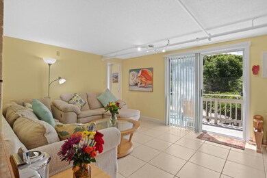 8-web-or-mls-141-main-st-23