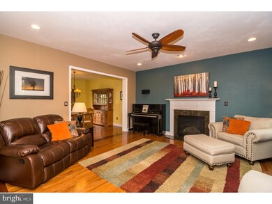 404 Saddlery Dr, Perkasie, PA 18944 - photo 3