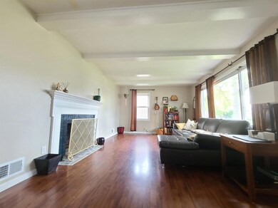 3511 Condit St, Highland, IN 46322 - photo 4