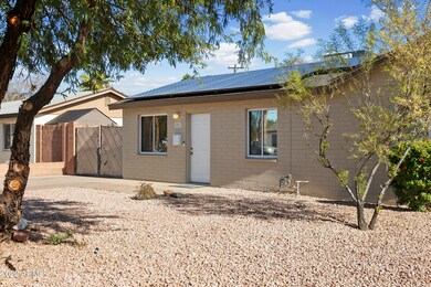 8231 N 8th Place, Phoenix, AZ 85020 - photo 2