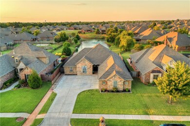 2425 SE 13th St, Moore, OK 73160 - photo 2