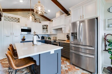 6-web-or-mls-1179 Grand Loop-5