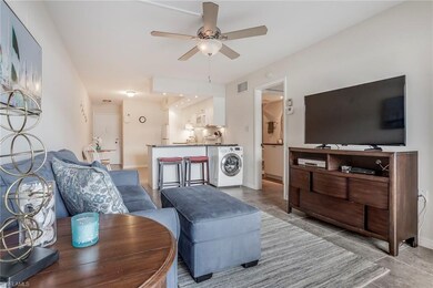 5 High Point Cir W unit 108, Naples, FL 34103 - photo 6