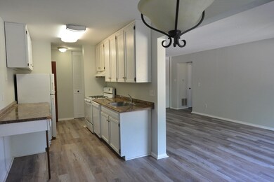 32 Shrewsbury Green Dr unit H, Shrewsbury, MA 01545 - photo 4