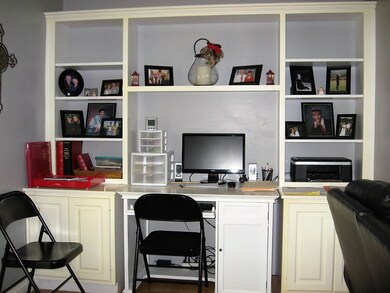 408 E Main St, Loogootee, IN 47553 - photo 4