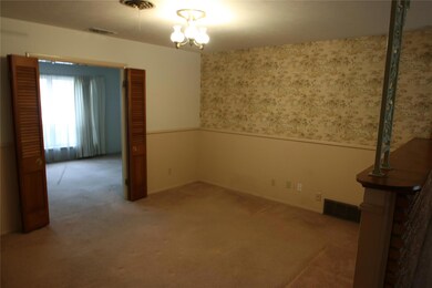 717 W Cheryl Ave, Hurst, TX 76053 - photo 7