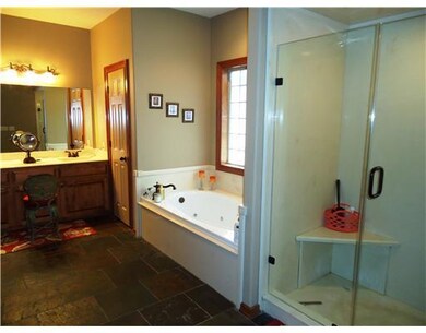 Master Bath/Spa.